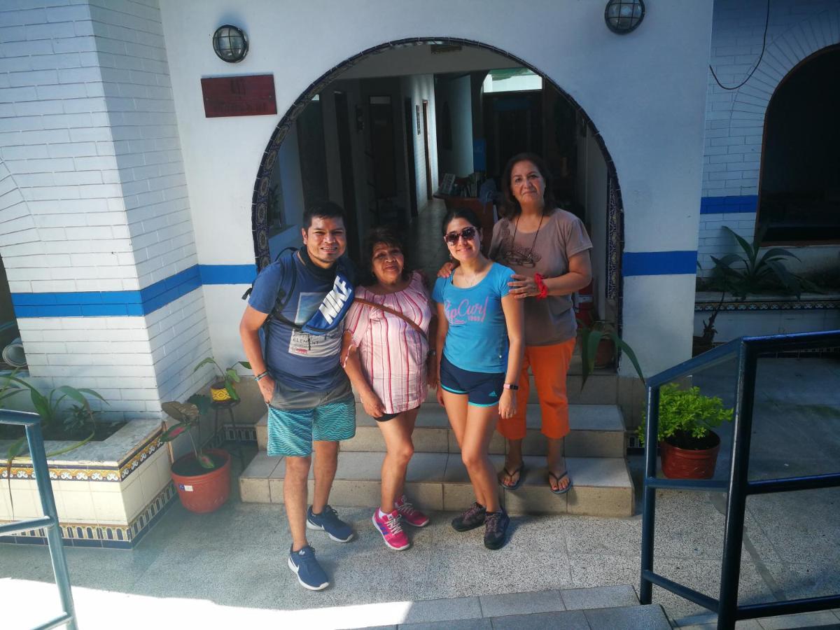 Poseidon Guest House Iquitos Exterior foto